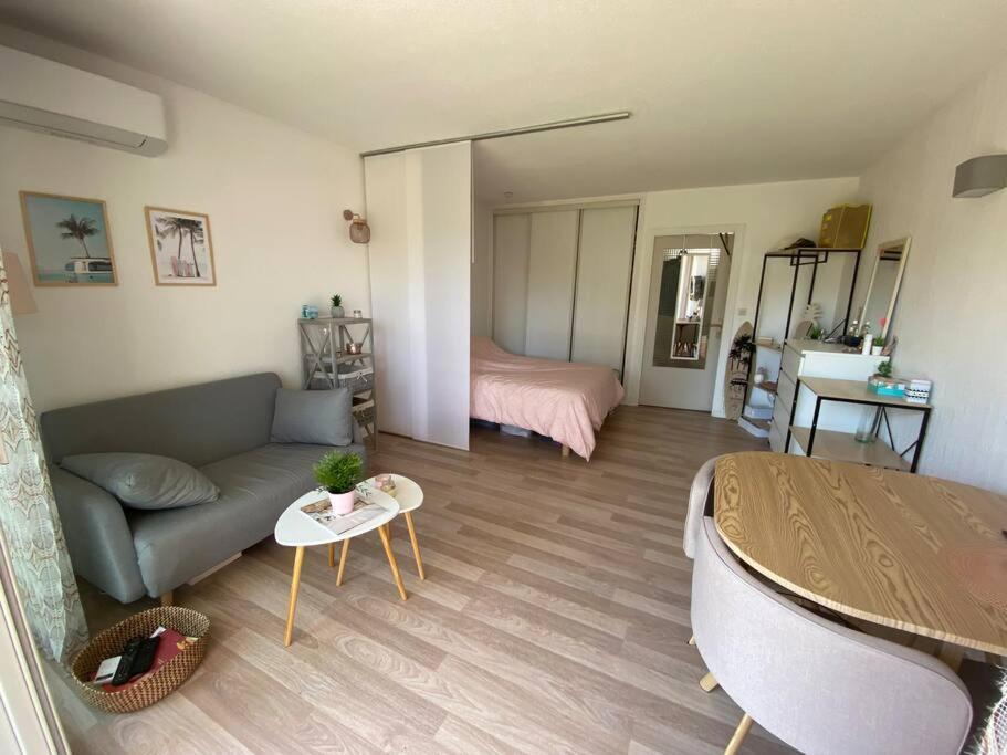 Studio Cosy 100M Plage Saint-Raphaël Extérieur photo